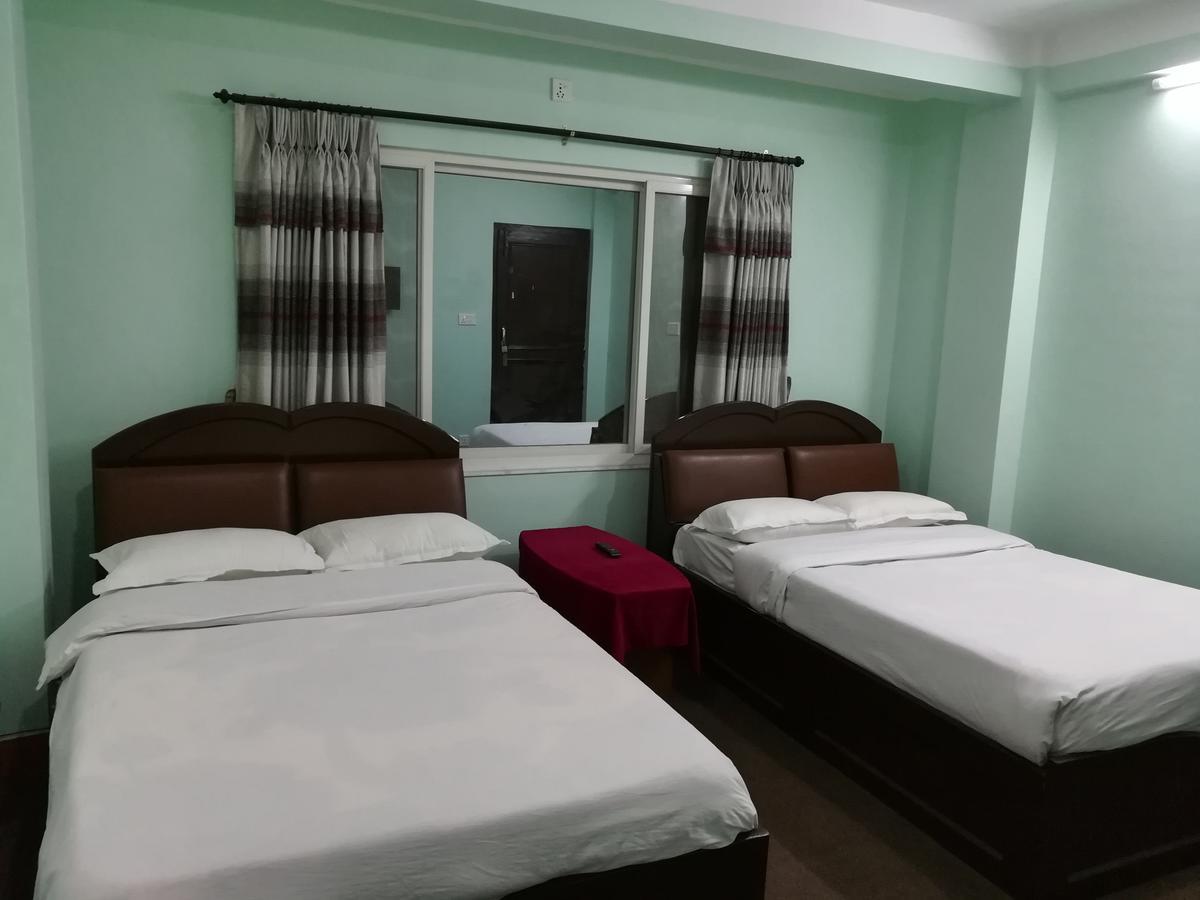 Himalayan Spire Hotel 3*