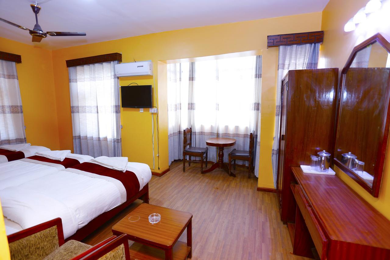 Hotel Bishwonath 3*