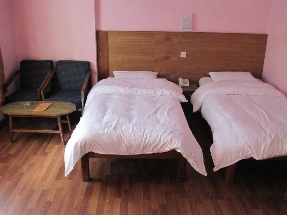 Tasi Dhargey Hotel *