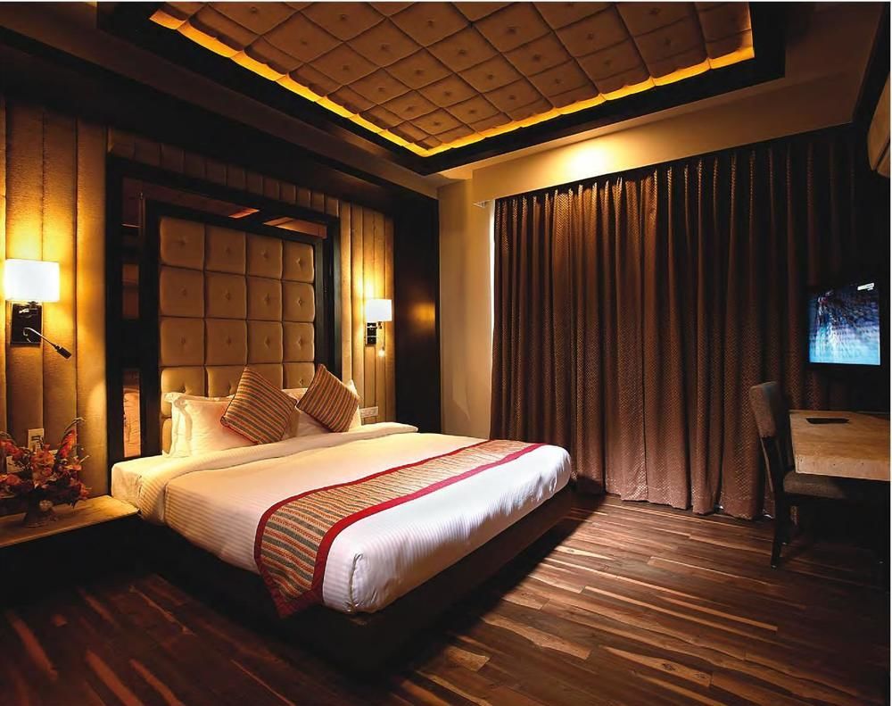 Hotel Platinum And 3*