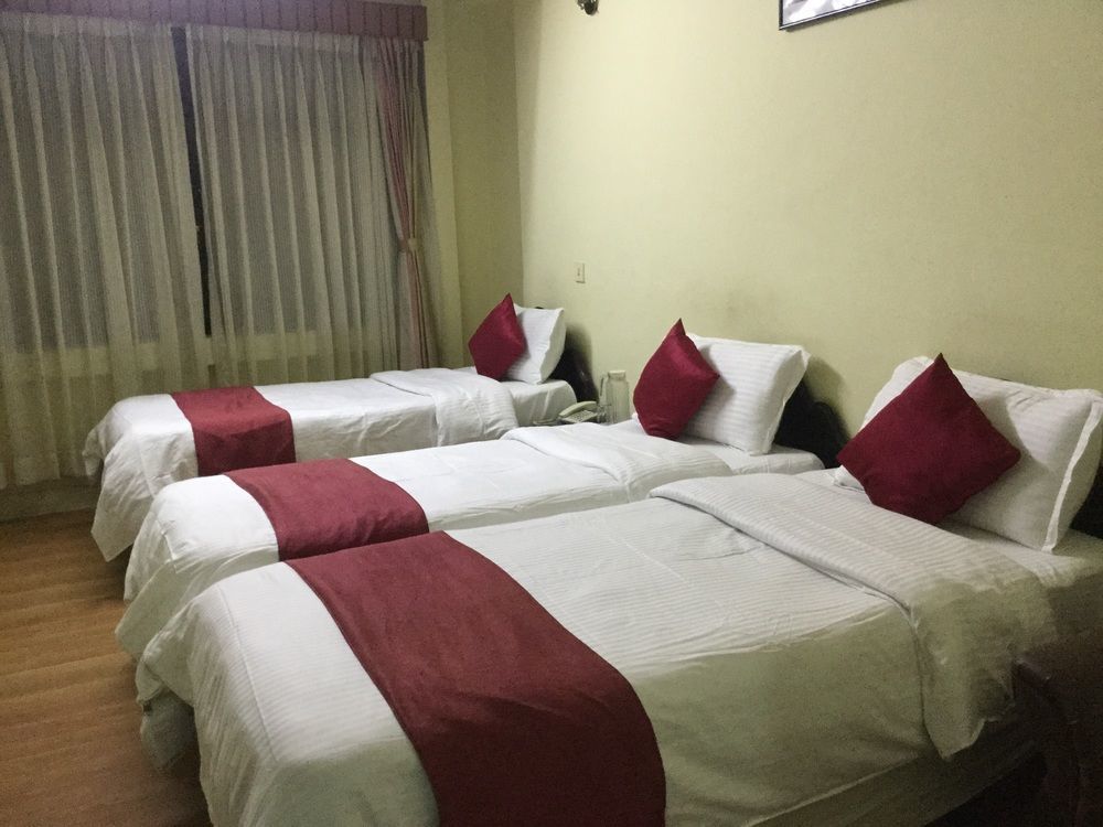Hotel Everest Mount 3*