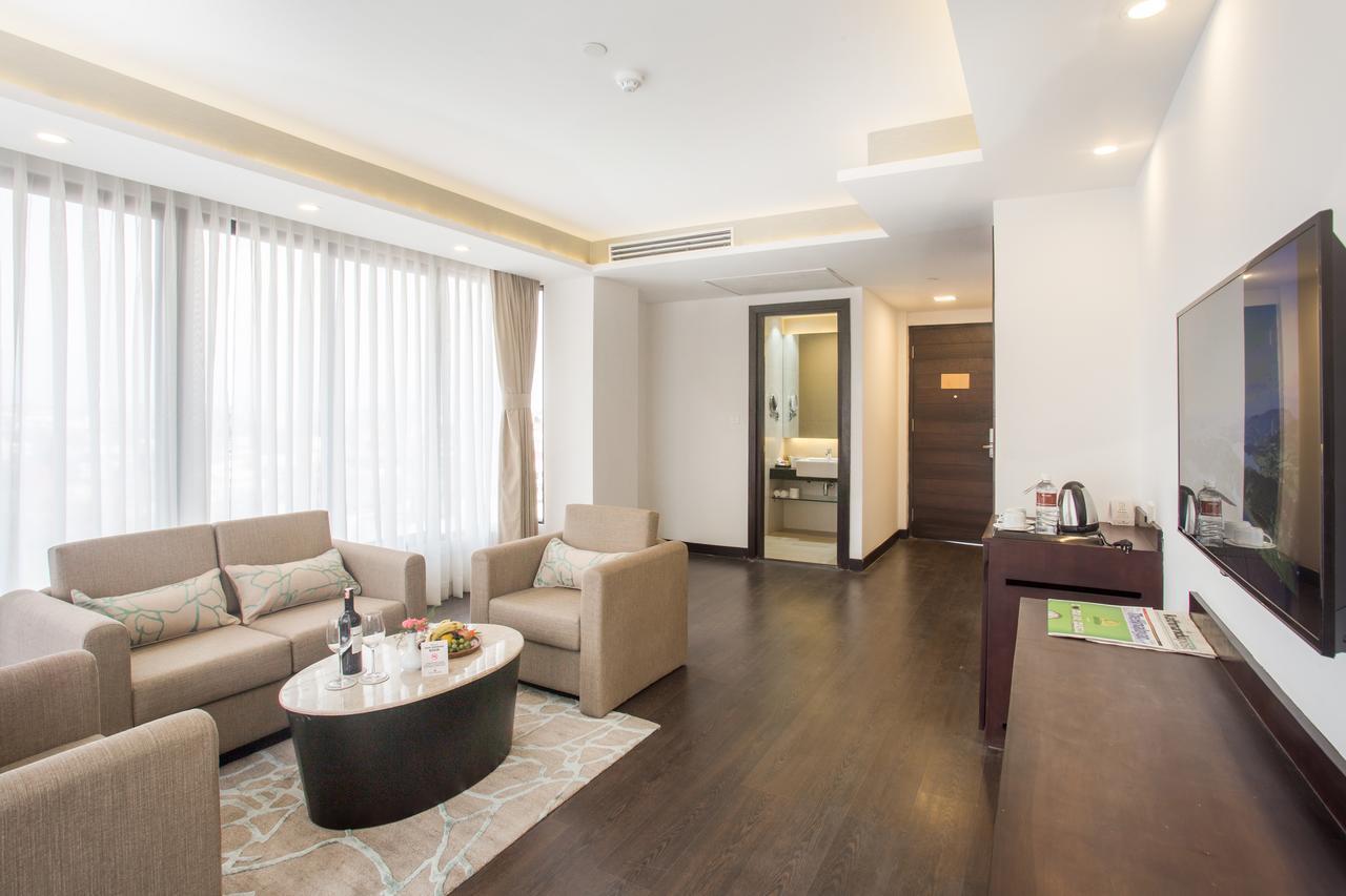 Mulberry Hotel