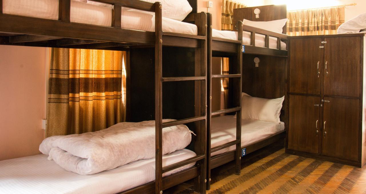 Himalaya Hostel *