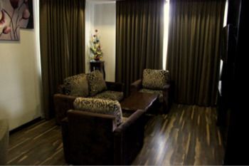 Hotel Platinum And