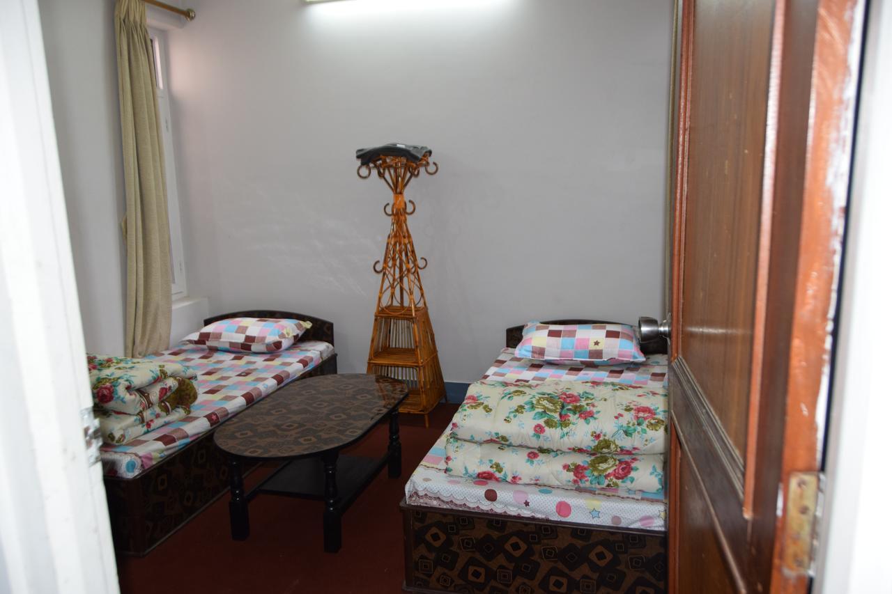 Guest house Travelers 2*