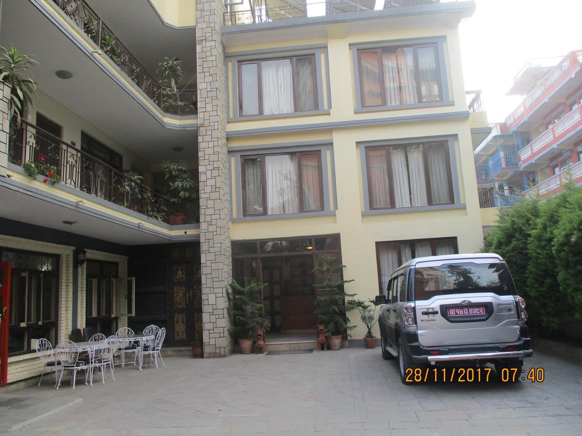 Apartment Temple Tiger