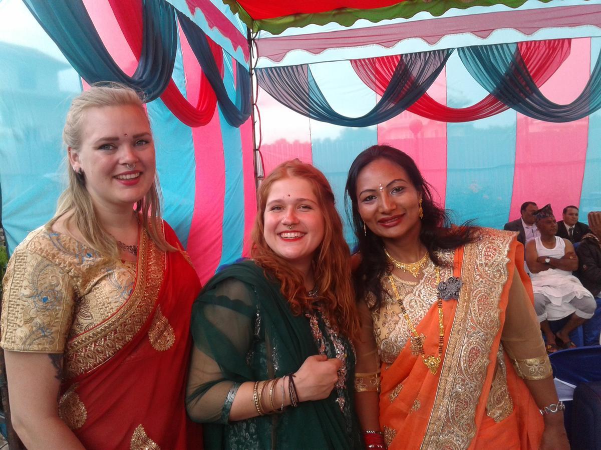 Shine Famille Francophone - Shine And Homestay Kathmandu