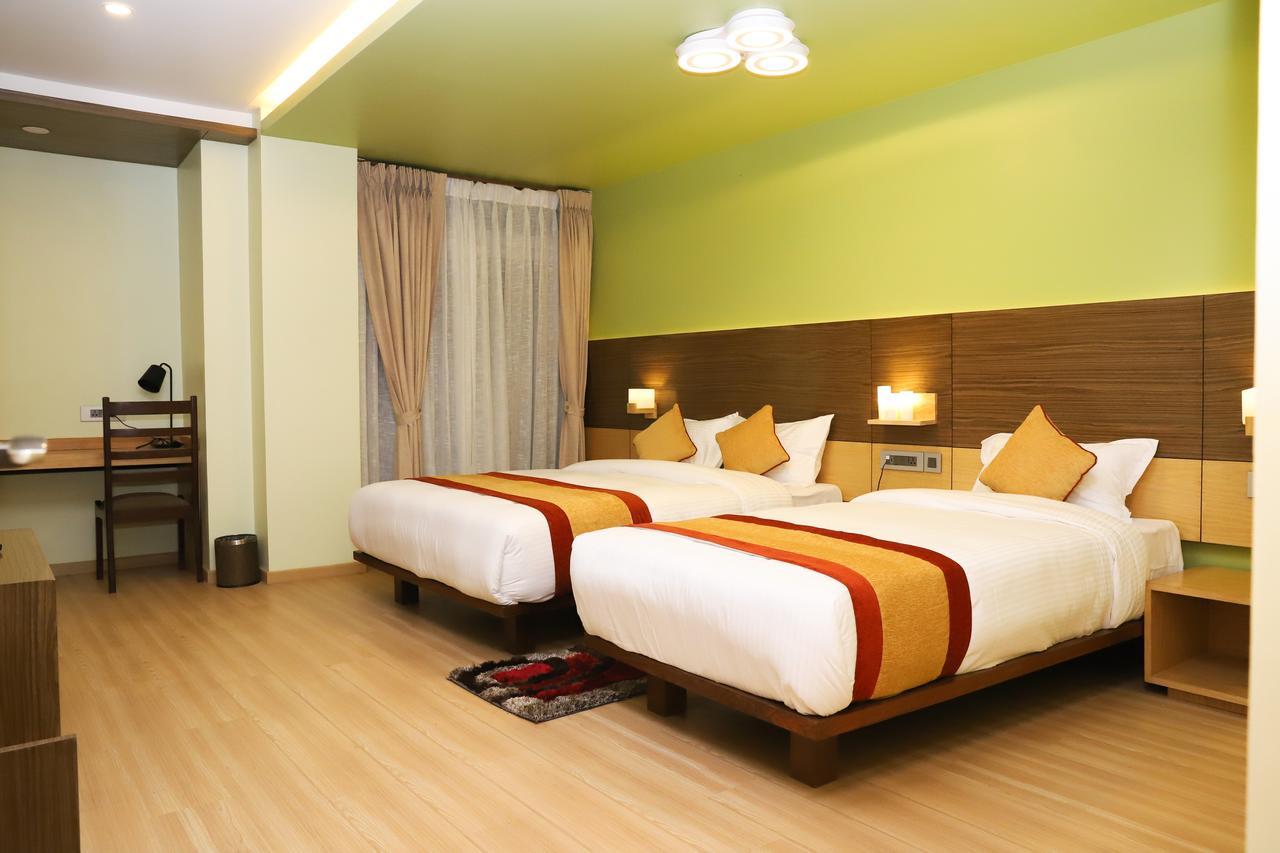 Hotel Retro And Kathmandu