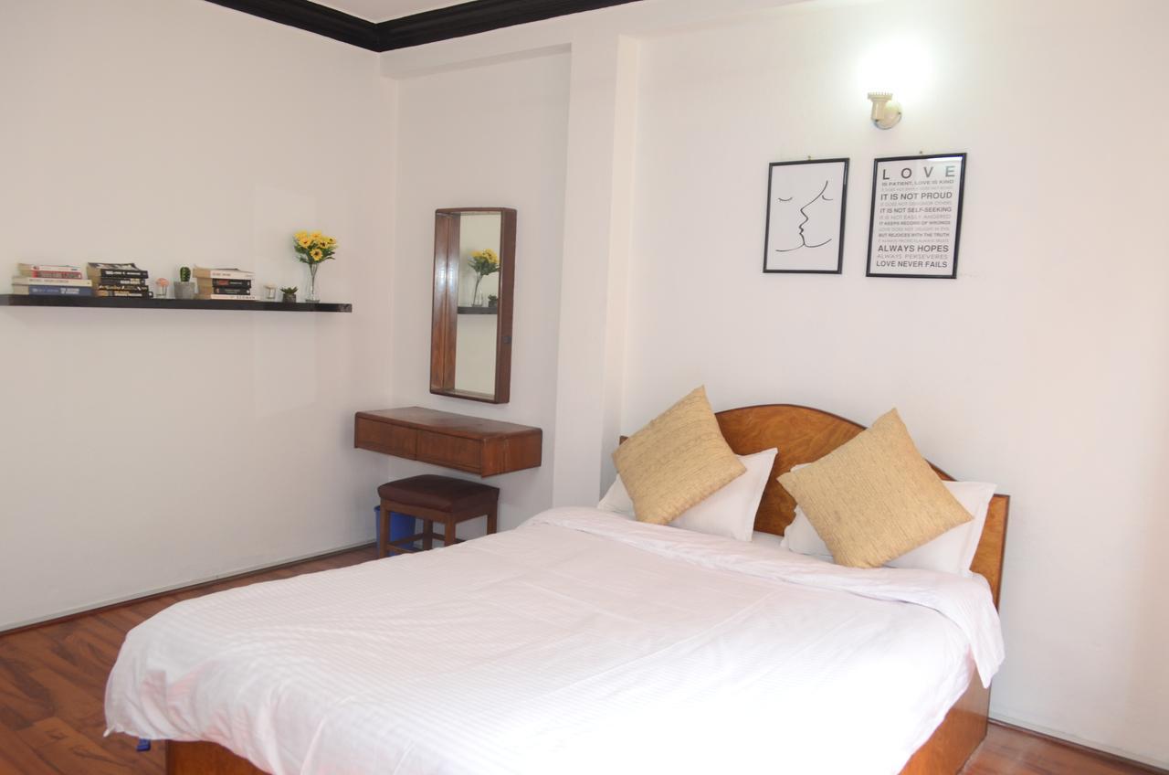 Holy Bed & Breakfast 2*