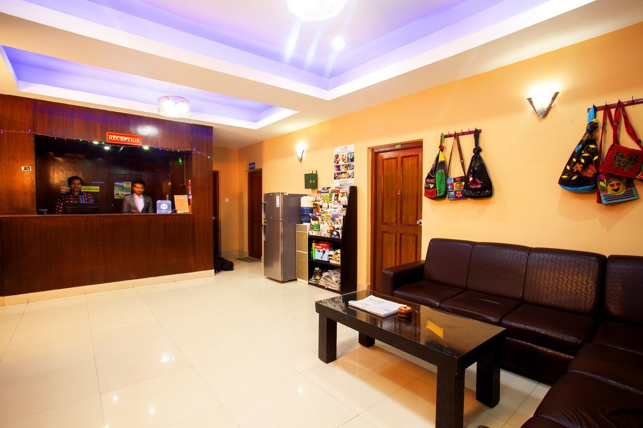 Dream City Hotel 3*