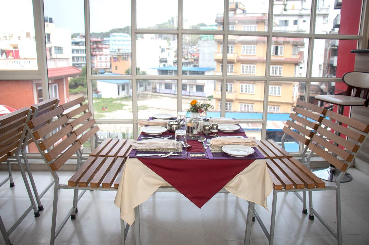 Hotel Himalaya Hub 3*