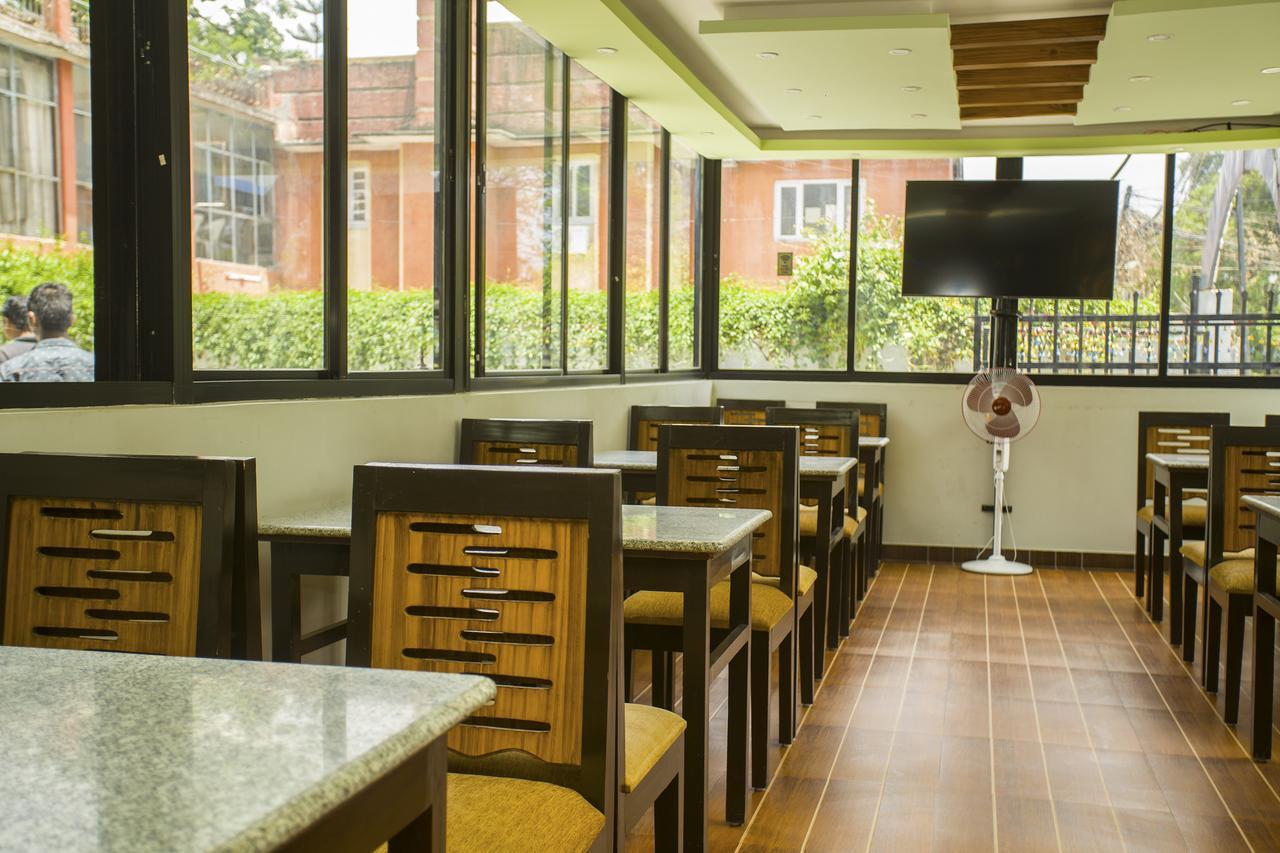 Oyo 150 Himalyan Height Hotel 2*