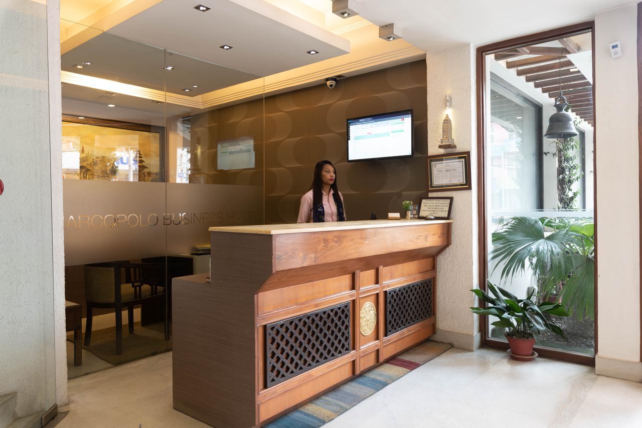 Marcopolo Business 2*