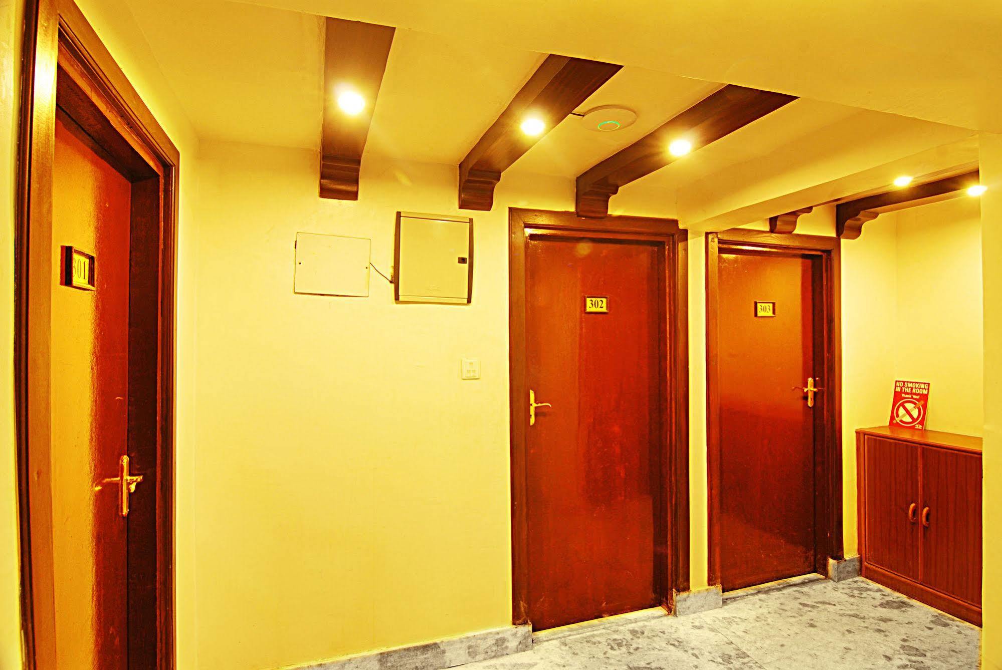 Hotel Bubo Himalaya 2*