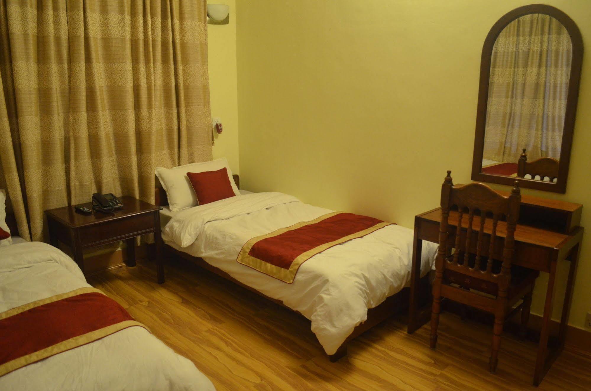 Hotel Potala Tourist 3*