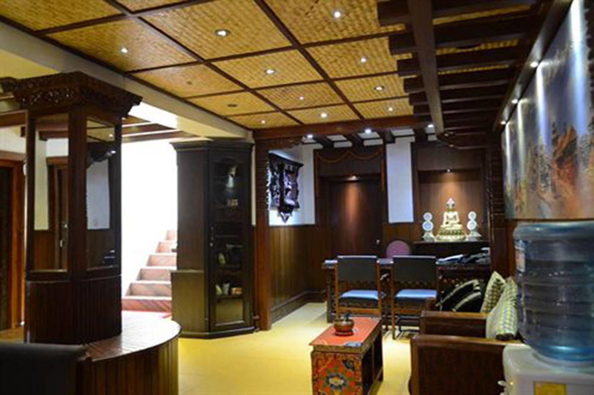 Hotel Ganesh Himal 3*