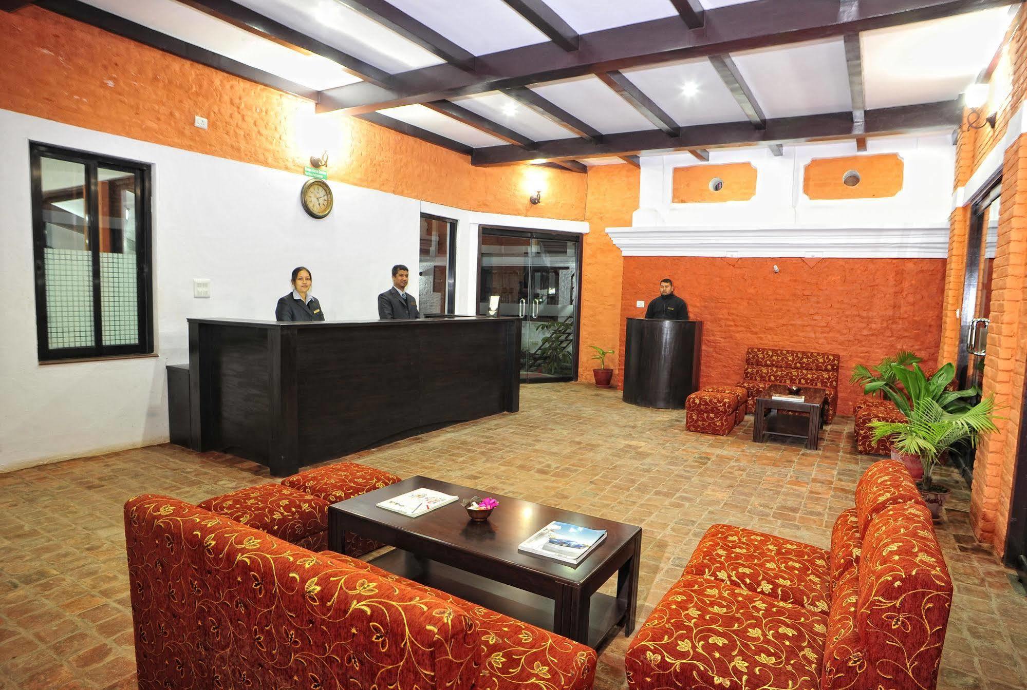 Oyo 738 Kaze Darbar Hotel