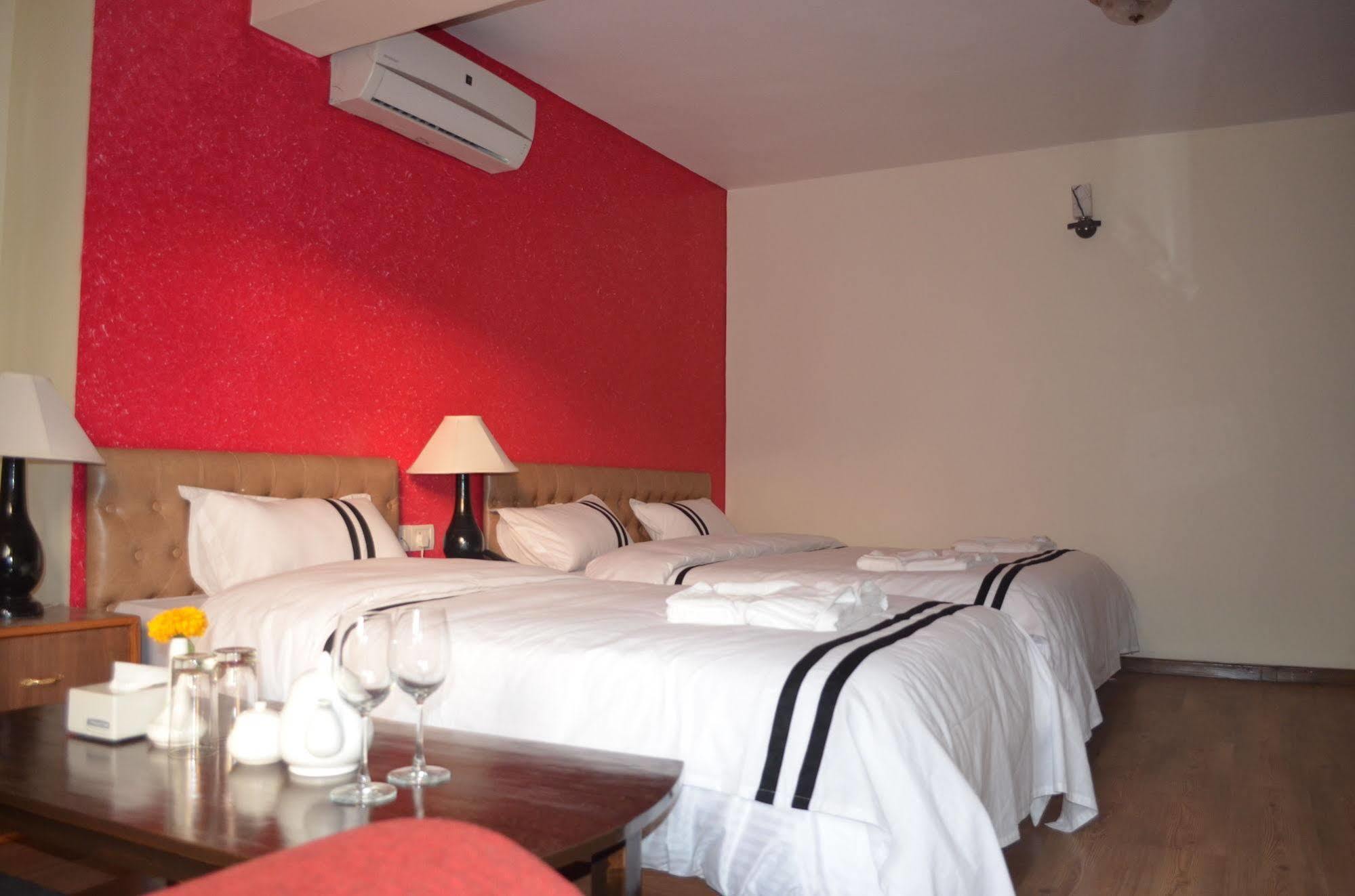 Hotel Amaryllis 3*