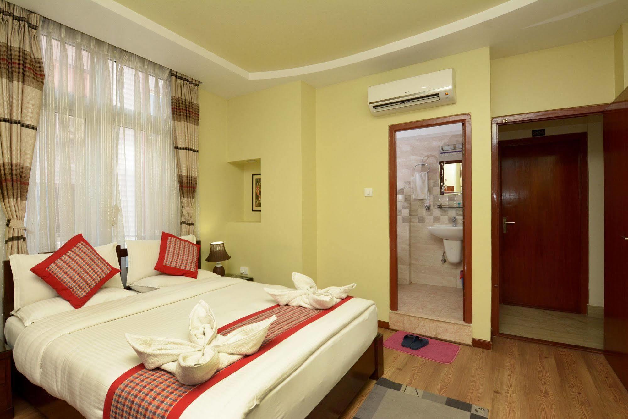 Osho Hotel 3*