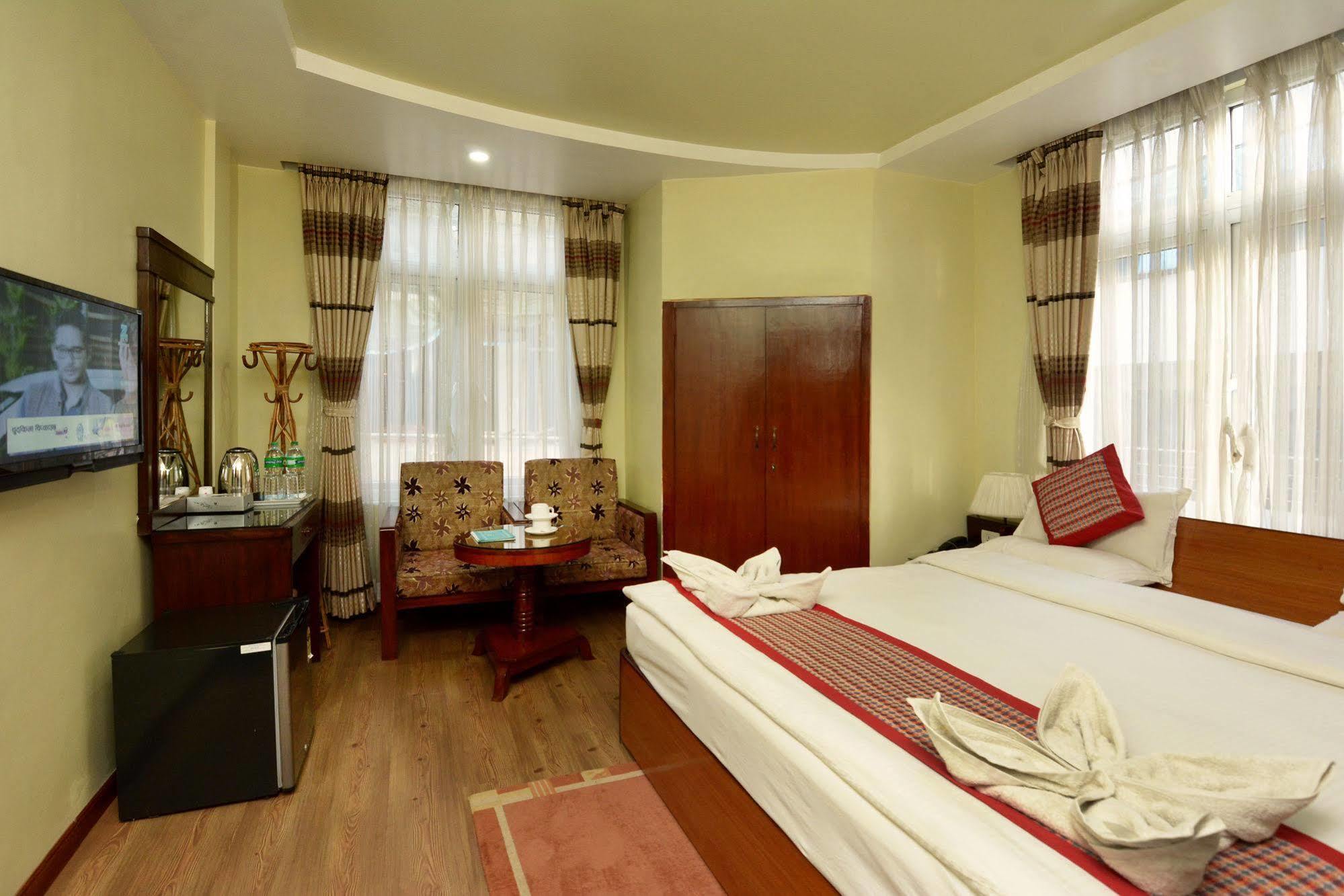 Osho Hotel 3*