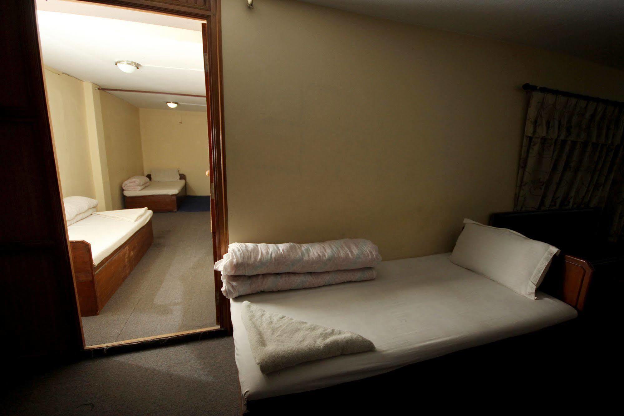 Bed & Breakfast Holy 2*