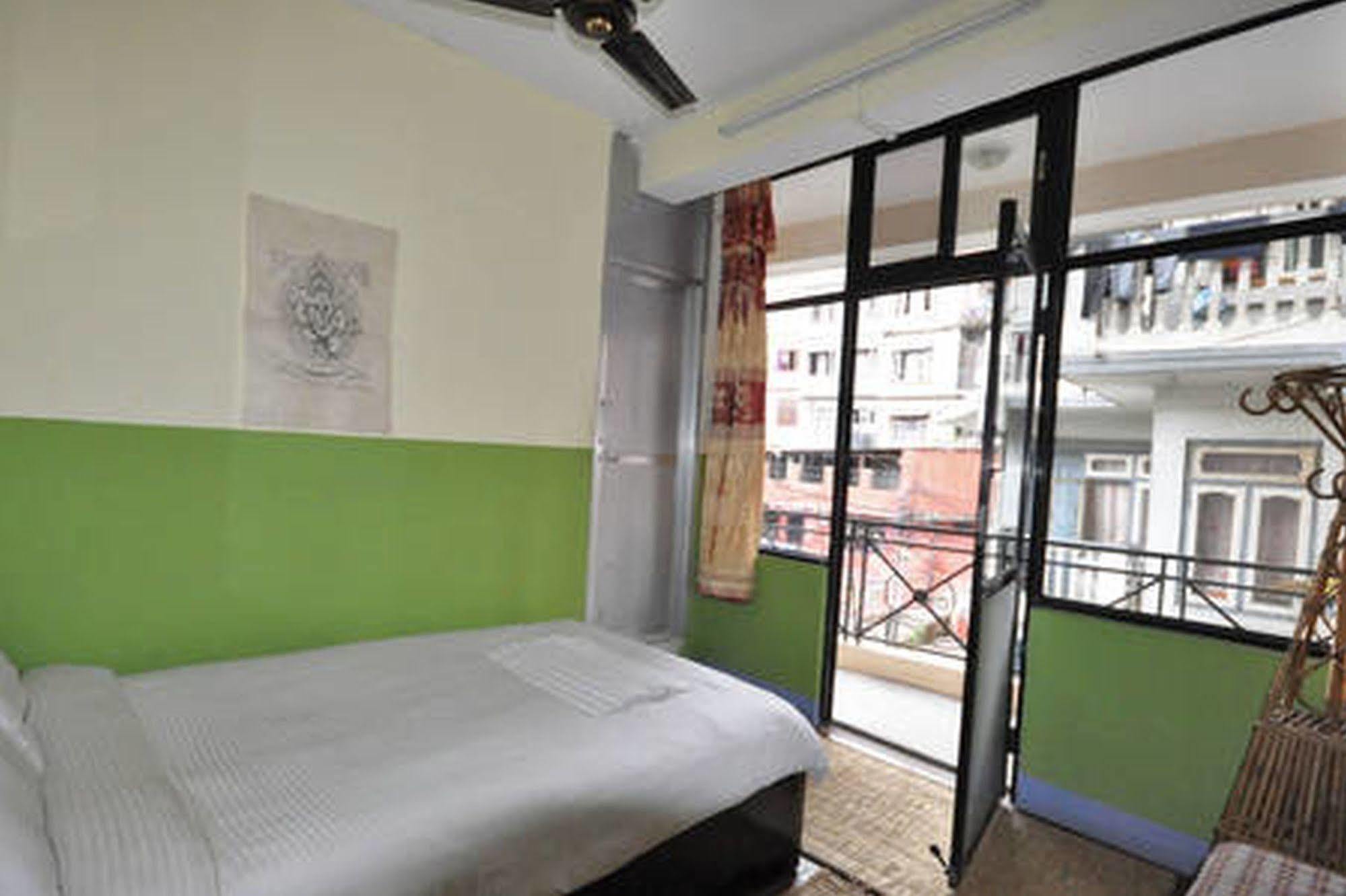 Hotel Metro Eco