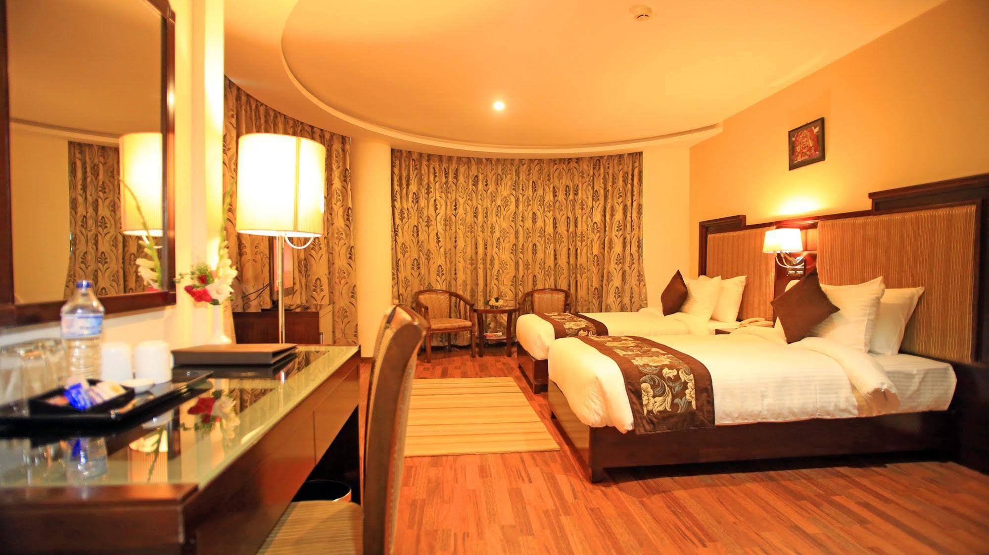 Mirage Lords Hotel