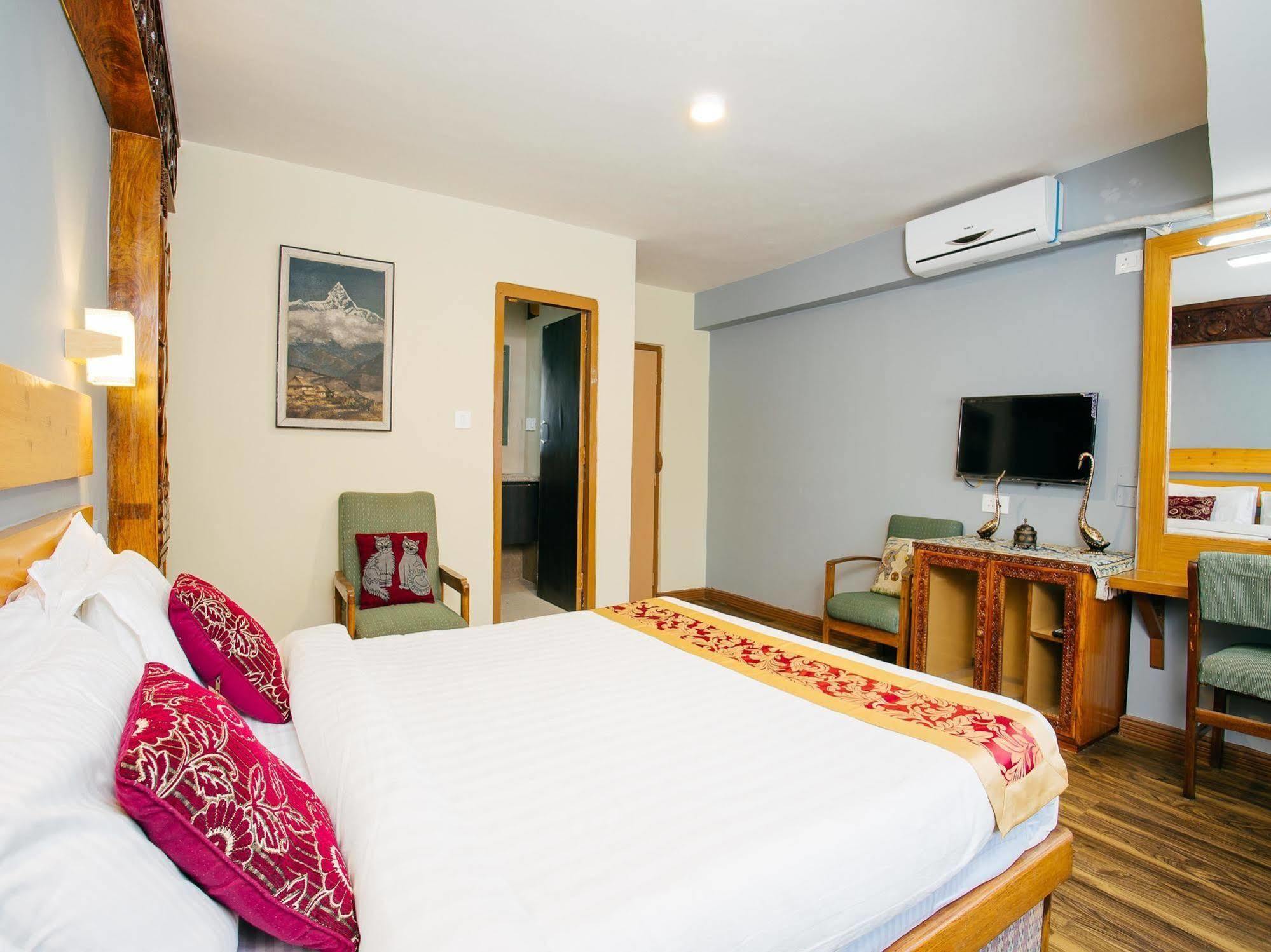 Oyo 120 Tayoma Hotel