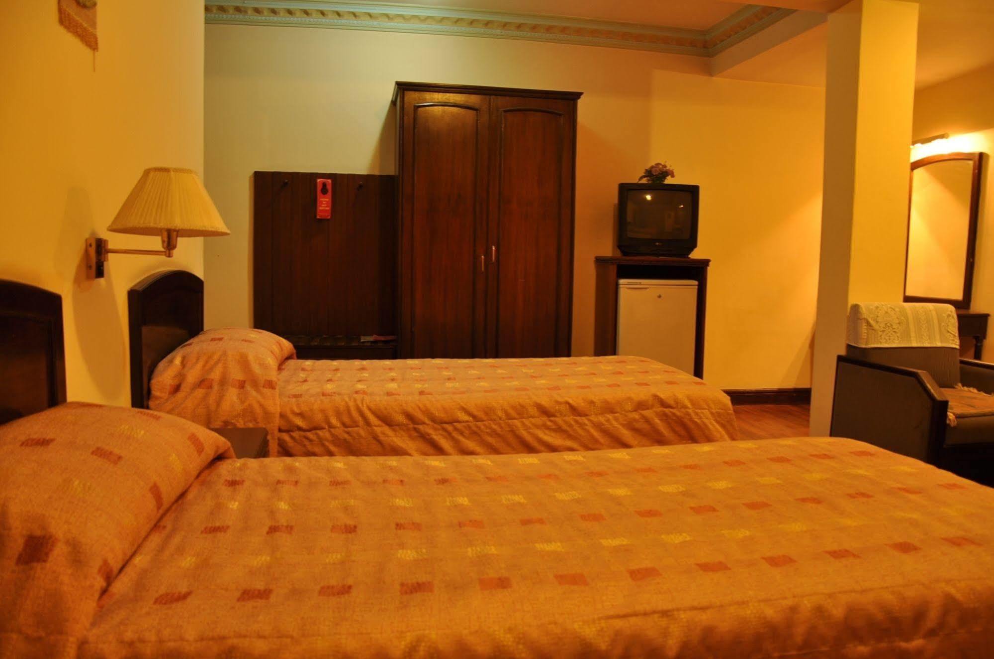 Tibet Hotel