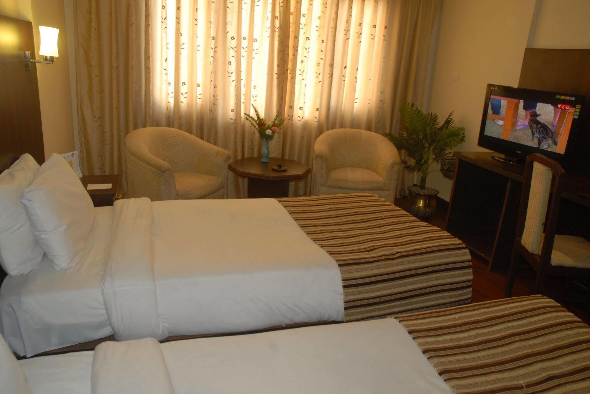 Hotel Vaishali 4*