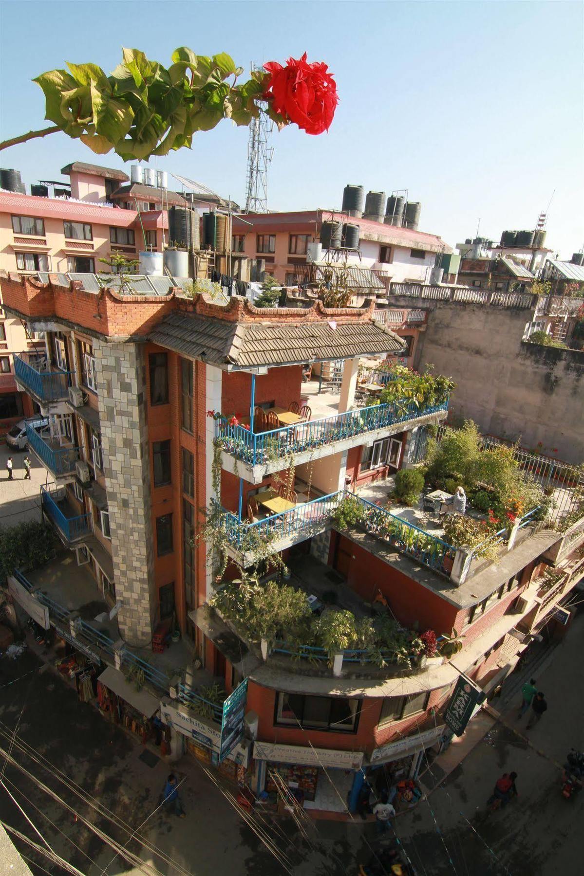 Hotel Karma Nepal 2*