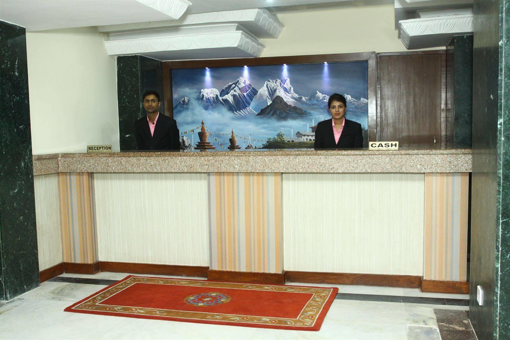 Hotel Woodland