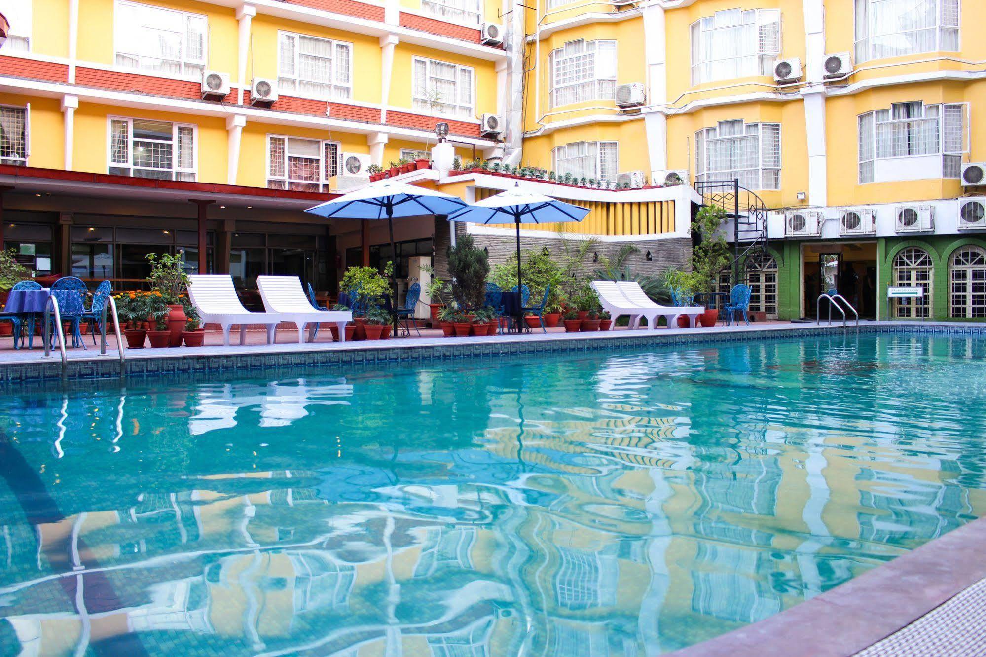 Woodland Hotel 4*