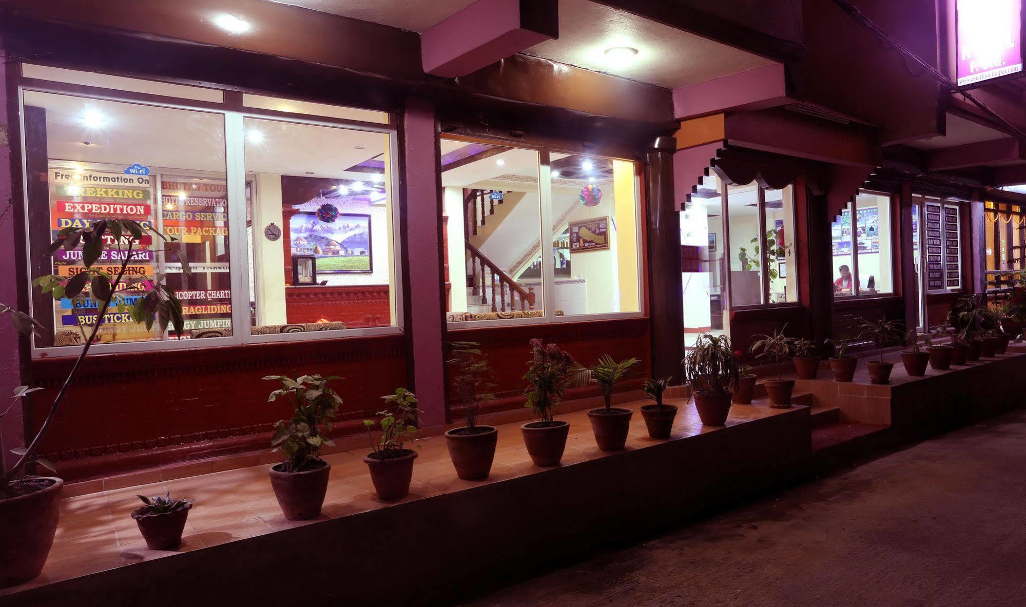 Oyo 153 Aster Nepal Bed & Breakfast 2*