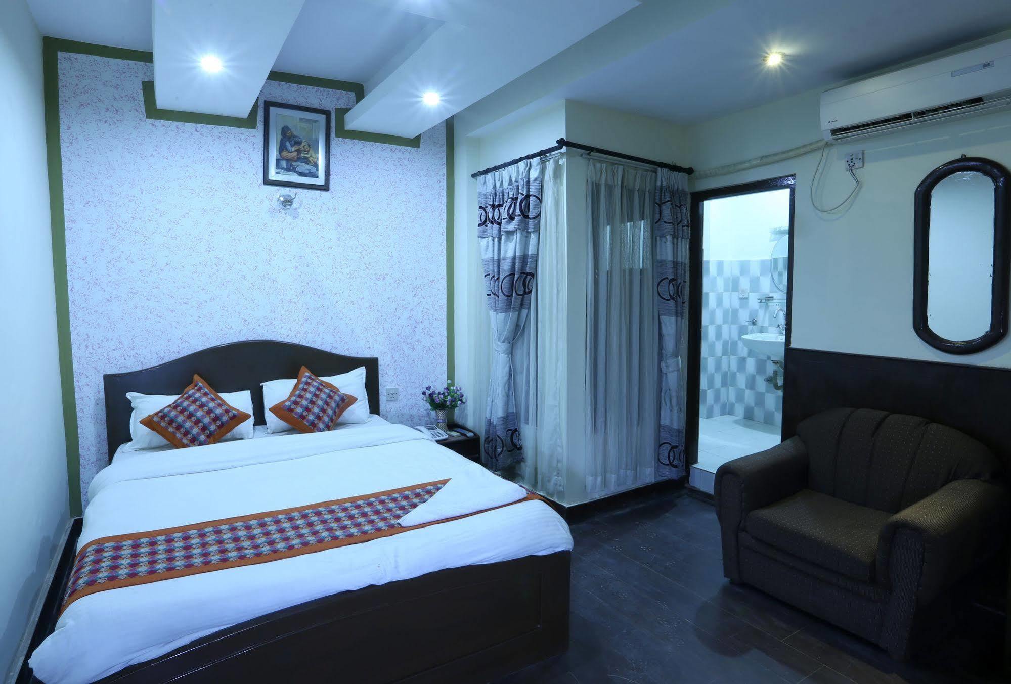 Bed & Breakfast Oyo 153 Aster Nepal 2*