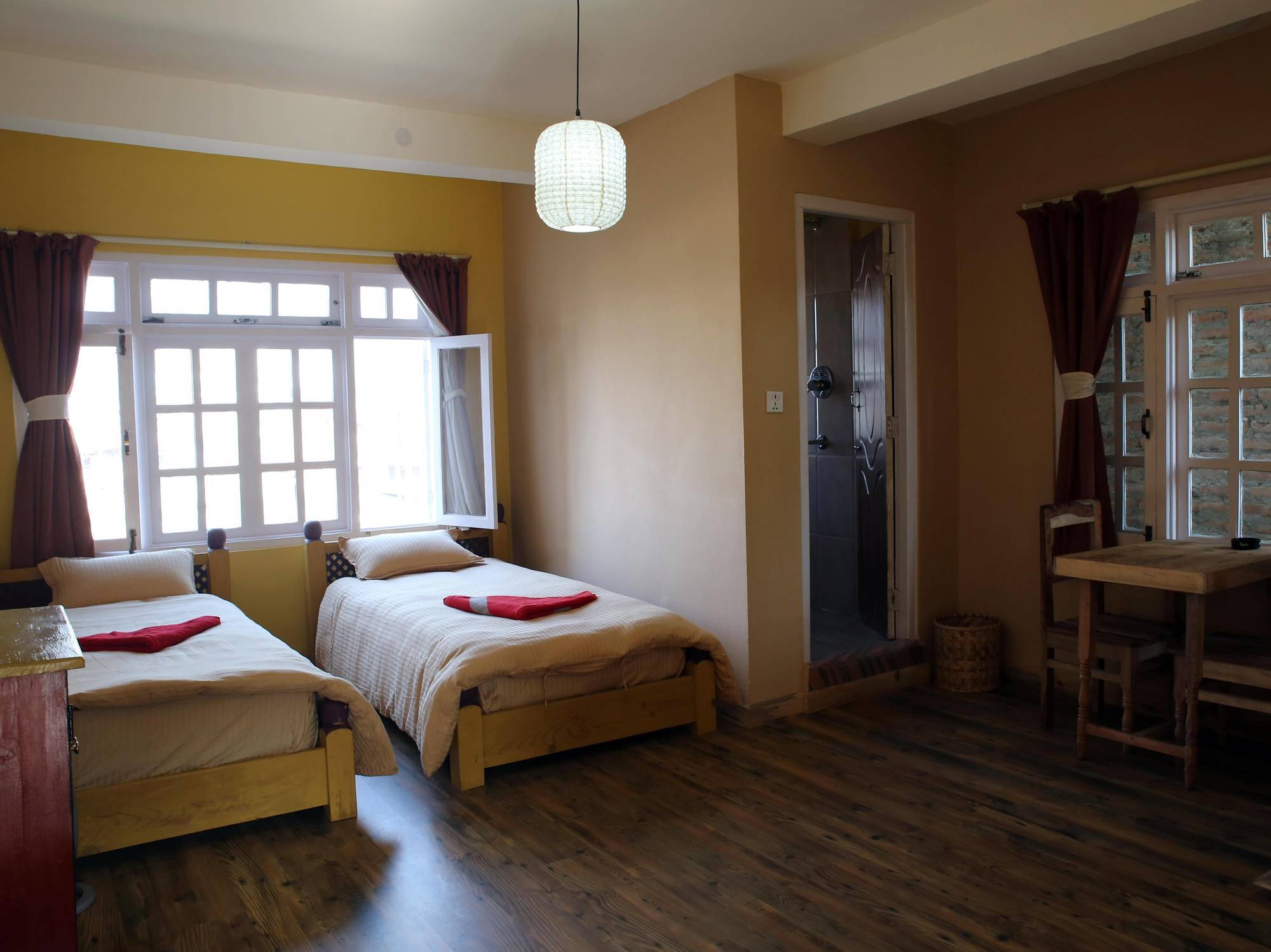 Cityhill Apartment