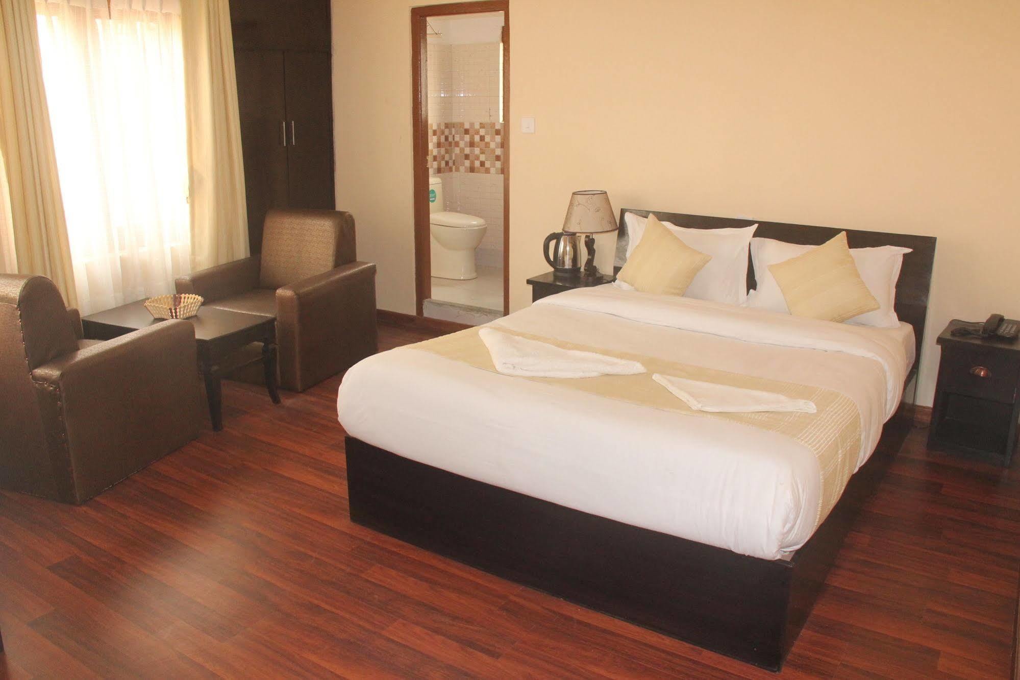 Hotel Dream City