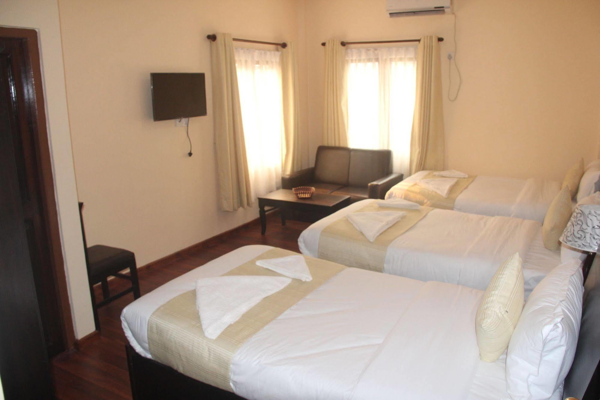 Hotel Dream City