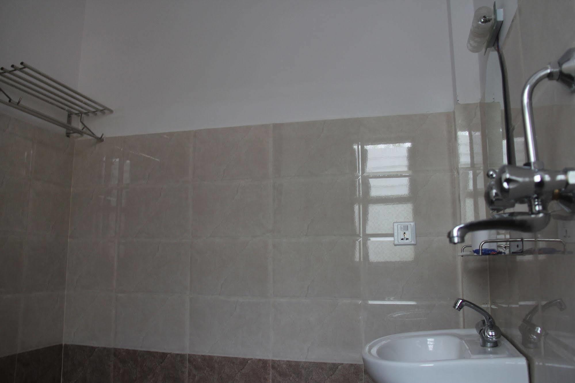 Hotel Dream City 3*