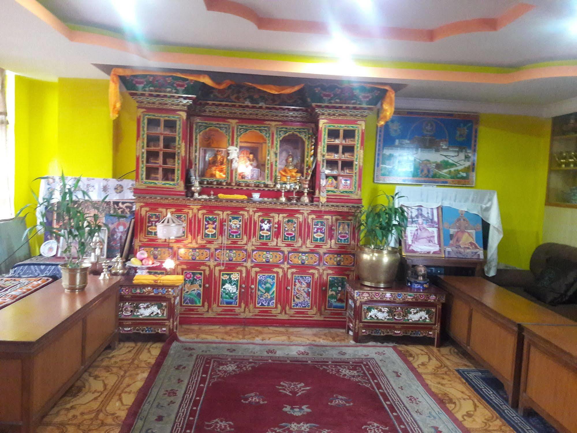 Hotel The Boudha 3*