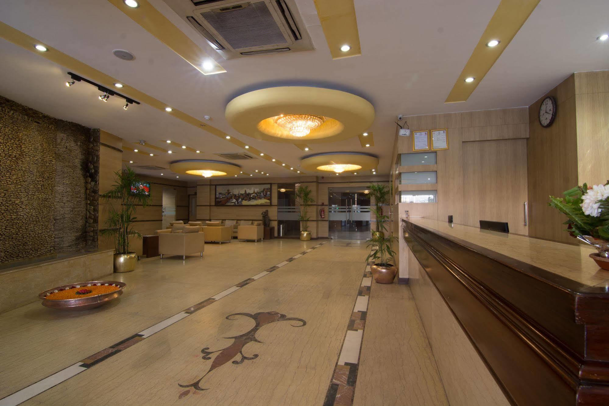 The Amadablam 4*
