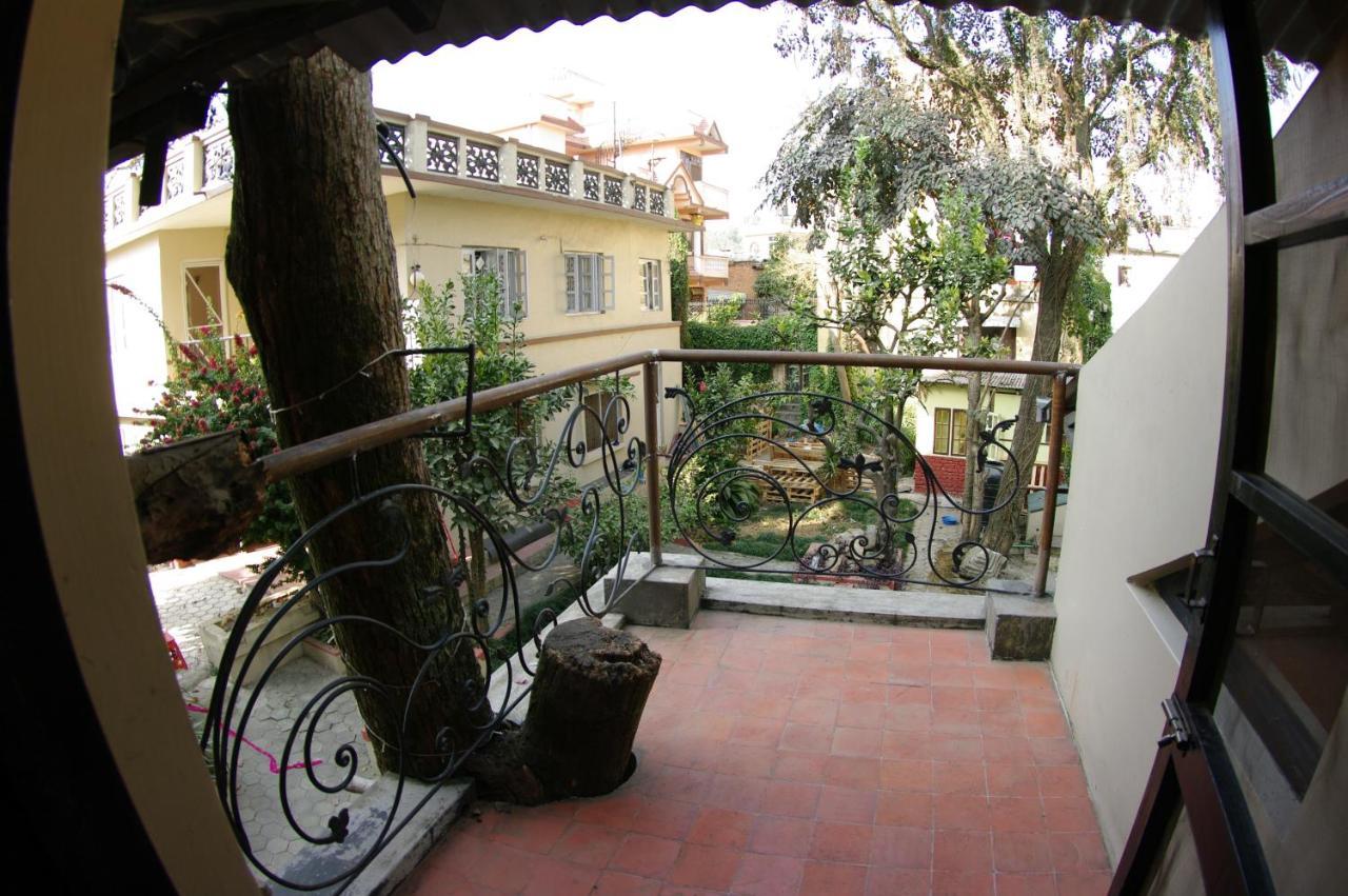 Guest house Laughing Buddha & Garden Theater Kathmandu