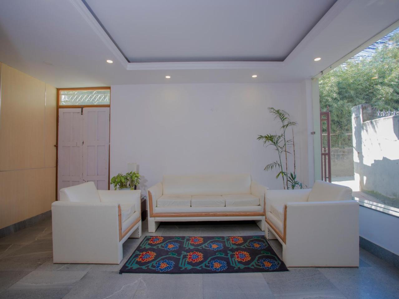 Hotel Oyo 246 Tensar Kathmandu