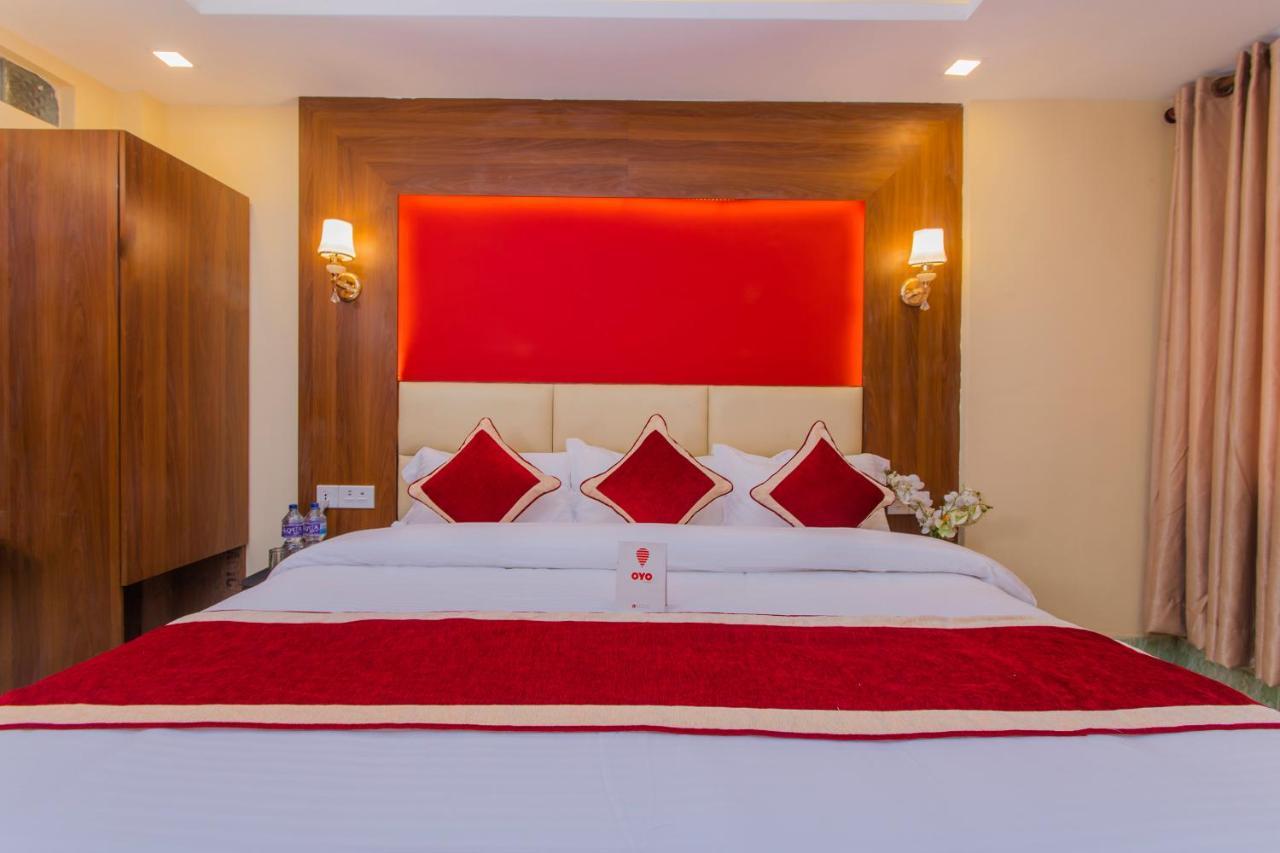 Oyo 160 Shraddha Palace Hotel