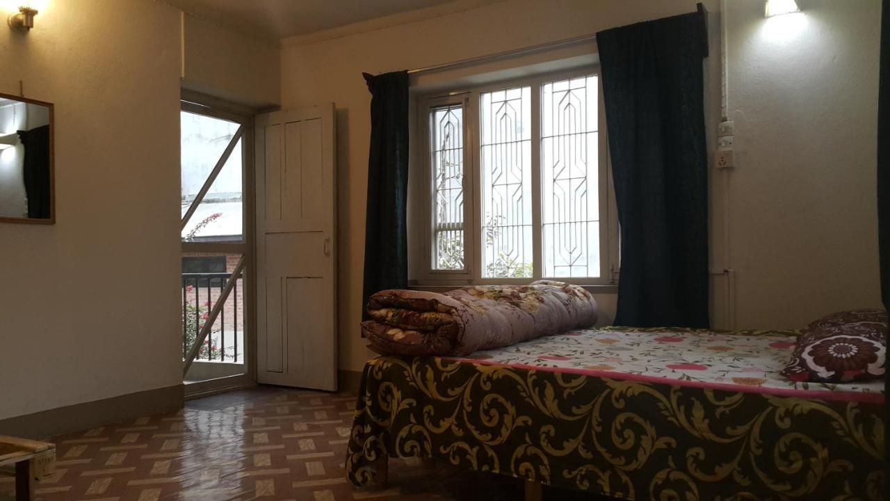 Guest house Laughing Buddha & Garden Theater Kathmandu