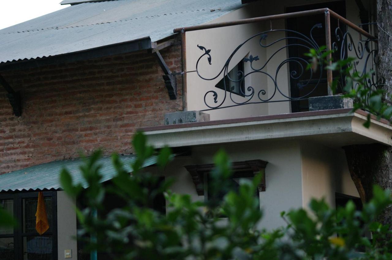 Guest house Laughing Buddha & Garden Theater Kathmandu