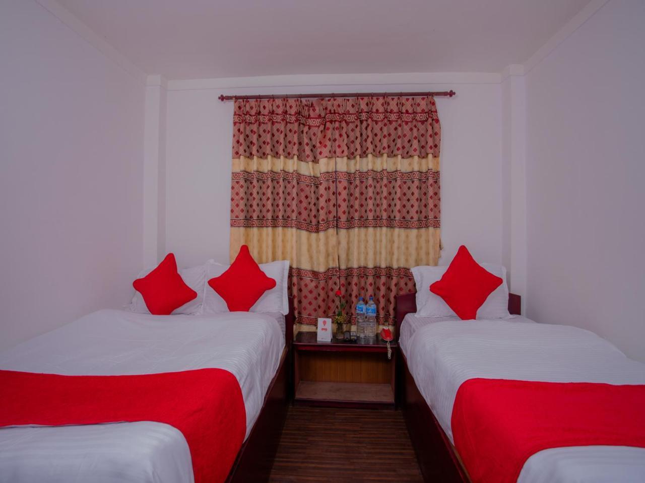 Oyo 276 White Orchid Hotel 3*