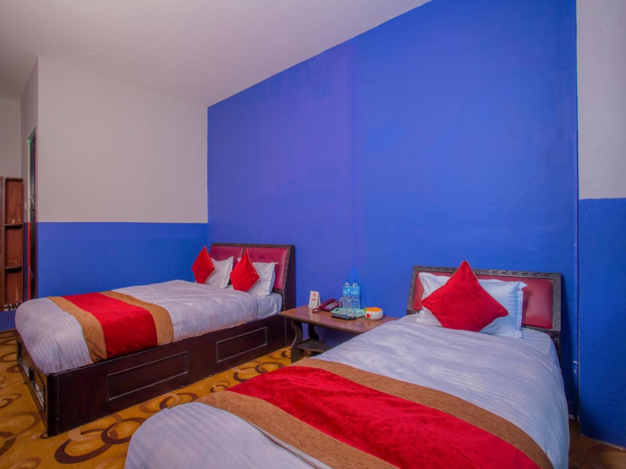 Oyo 266 Grand Stupa Hotel 3*