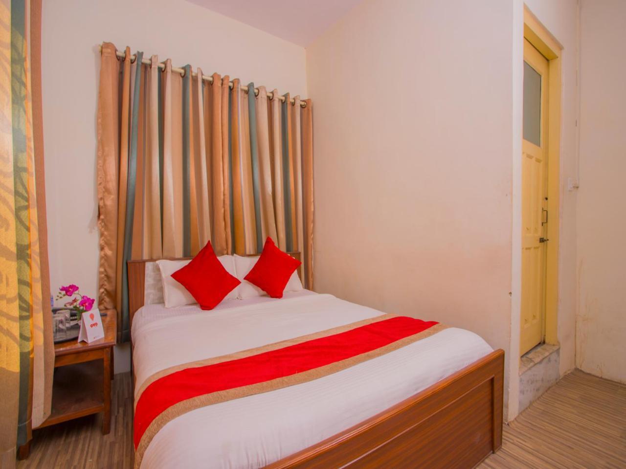 Hotel Oyo 255 White Zambala