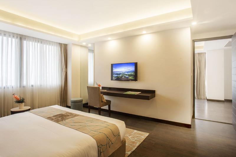 Mulberry 4*